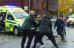 Sword-wielding techie attacks 